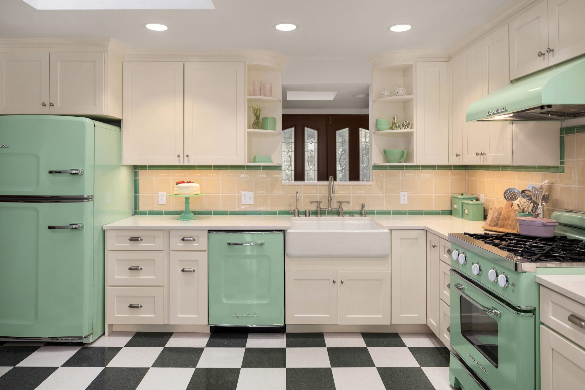 All Green Kitchen — OLD BRAND NEW